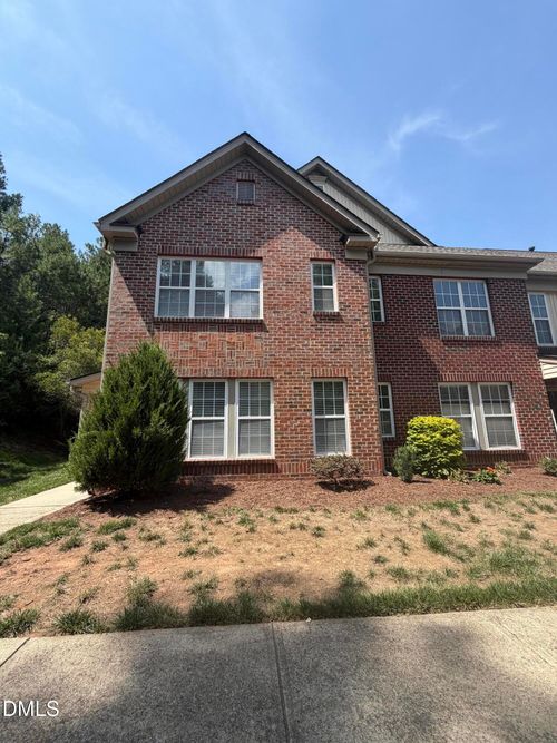9915 Wasser Ct, Raleigh, NC, 27617-4294 | Card Image