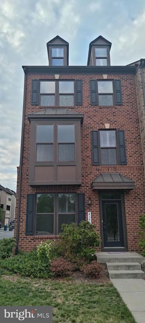 43466 Centergate Dr, ASHBURN, VA, 20148-7565 | Card Image