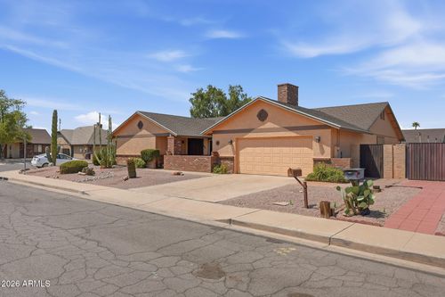 226 E Glencove Street, Mesa, AZ, 85201 | Card Image