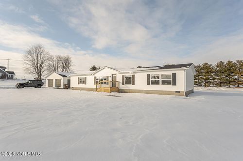 17830 County Road C, Wauseon, OH, 43567-9464 | Card Image
