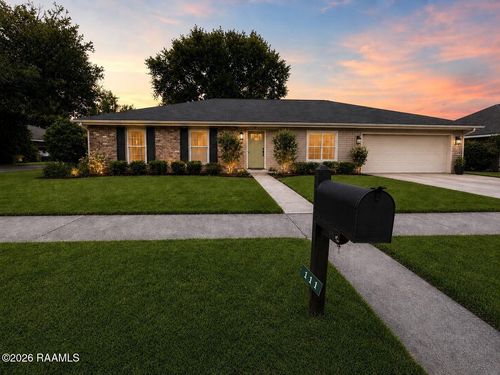 111 Stockton Dr, Lafayette, LA, 70506-6849 | Card Image