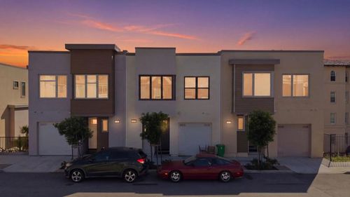 493 Cambridge St, San Francisco, CA, 94134-1325 | Card Image