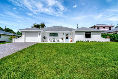 359 Beacon Street, Tequesta, FL, 33469 | Card Image