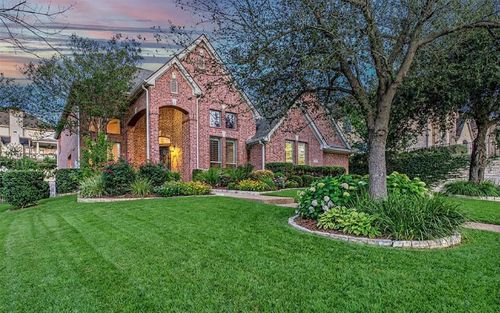 110 Sebastians Run, Austin, TX, 78738-6556 | Card Image