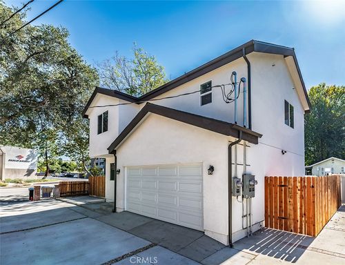 1-24743 Valley, Newhall, CA, 91321 | Card Image