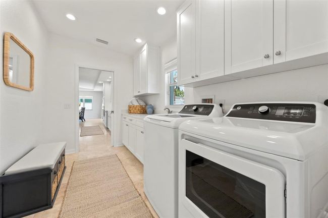 204 75 Th St, House other with 3 bedrooms, 2 bathrooms and null parking in HOLMES BEACH FL | Image 65