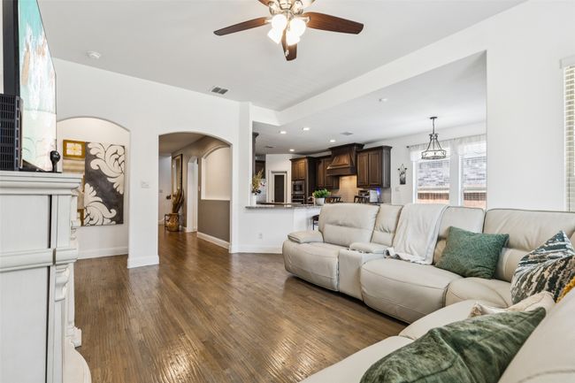 1344 Mountain View Ln, House other with 4 bedrooms, 4 bathrooms and null parking in Kennedale TX | Image 7