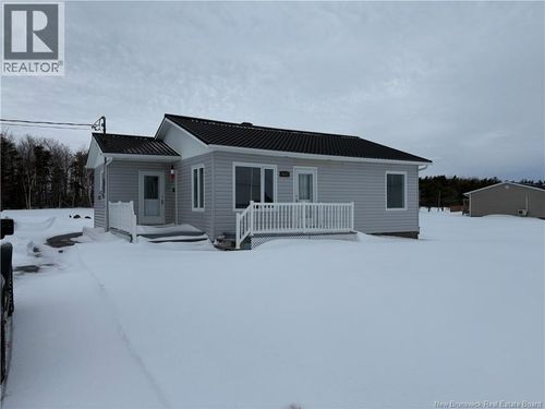 9022 Rte 313, Petit-Shippagan, NB, E8T2Z8 | Card Image