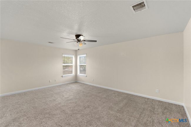 213 Springtree Pkwy, House other with 4 bedrooms, 3 bathrooms and null parking in Cibolo TX | Image 26
