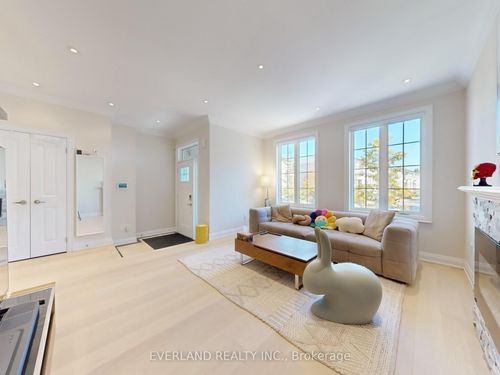 5 Point Pelee Lane, Richmond Hill, ON, L4S0G4 | Card Image