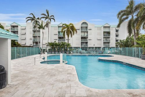 apt-206-3635 Seaside Dr, Key West, FL, 33040-5298 | Card Image