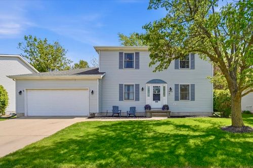 1313 Courtland Ave, Normal, IL, 61761-1951 | Card Image