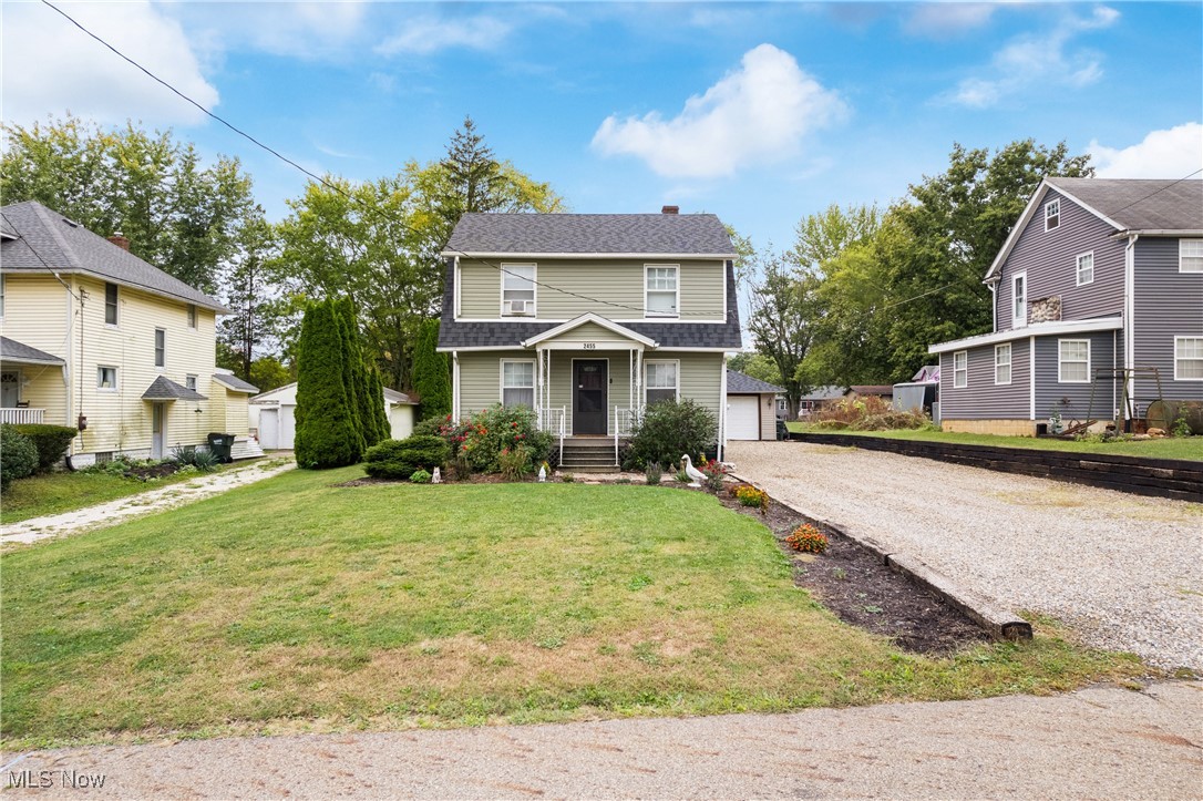 Bakerwood Dr, Massillon, OH 44647