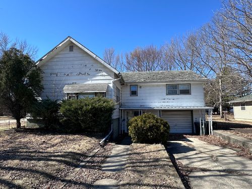 701 Avenue L, Sterling, IL, 61081-3254 | Card Image