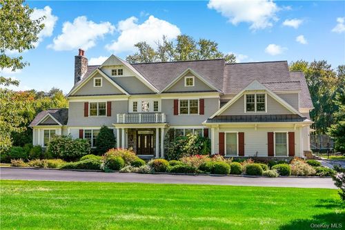 16 Austin Pl, Briarcliff Manor, NY, 10510-2642 | Card Image