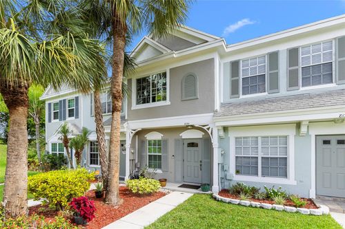 8134-8134 San Carlos Cir, Tamarac, FL, 33321-8889 | Card Image