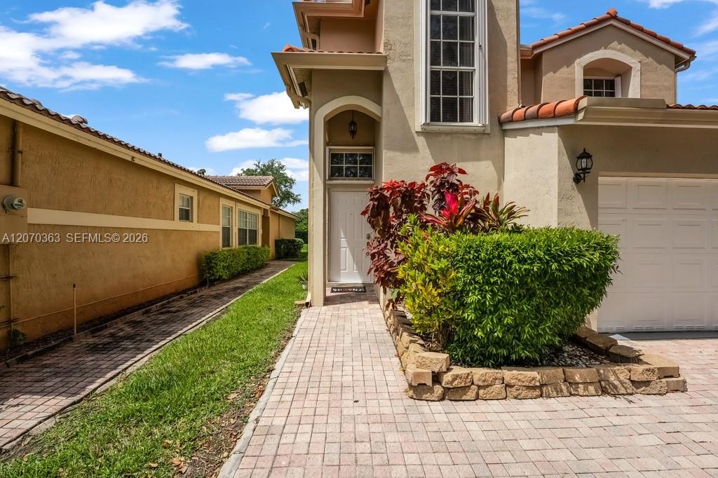 Residential Lease in Pembroke Pines 3