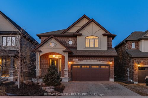 557 Millstream Dr, Waterloo, ON, N2K0E1 | Card Image