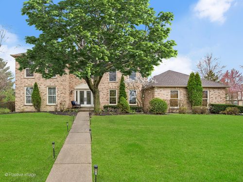 1000 Surrey Ln, Itasca, IL, 60143-2802 | Card Image