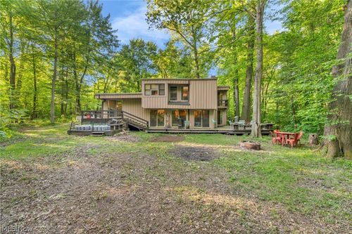 2680 Stubbins Rd, Brecksville, OH, 44141-4018 | Card Image