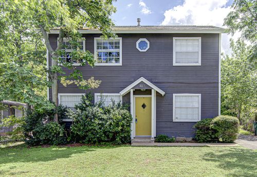 907 Taulbee Ln, Austin, TX, 78757-1533 | Card Image