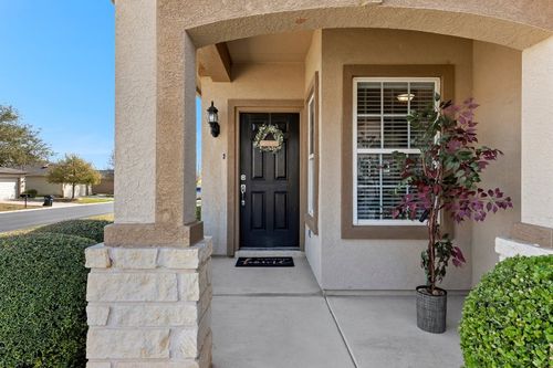 122 Sandy Creek Trl, Georgetown, TX, 78633-5404 | Card Image