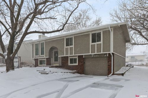 2301 Nw 50 Street, Lincoln, NE, 68524 | Card Image
