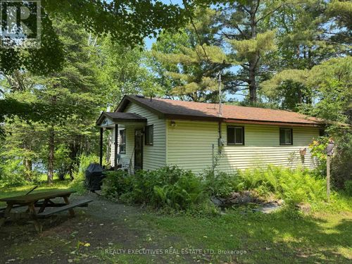 176 Hoddinott Lane, Balderson, ON, K0G1A0 | Card Image