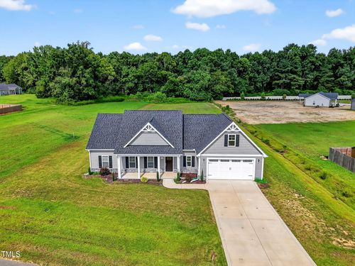 203 Fynloch Chase Dr, Fremont, NC, 27830-7701 | Card Image