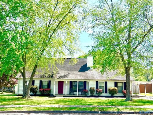 2519 Wynterhall Rd Se, Huntsville, AL, 35803-2903 | Card Image