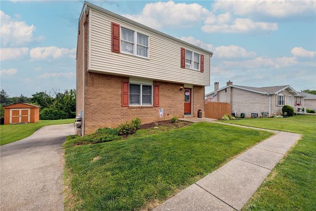 1515 Barry Dr, House other with 4 bedrooms, 3 bathrooms and 1 parking in Irwin PA | Image 34