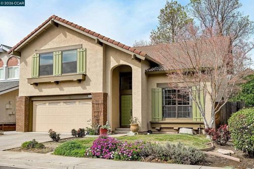 5017 5017 Murchio Dr, Concord, CA, 94521 | Card Image