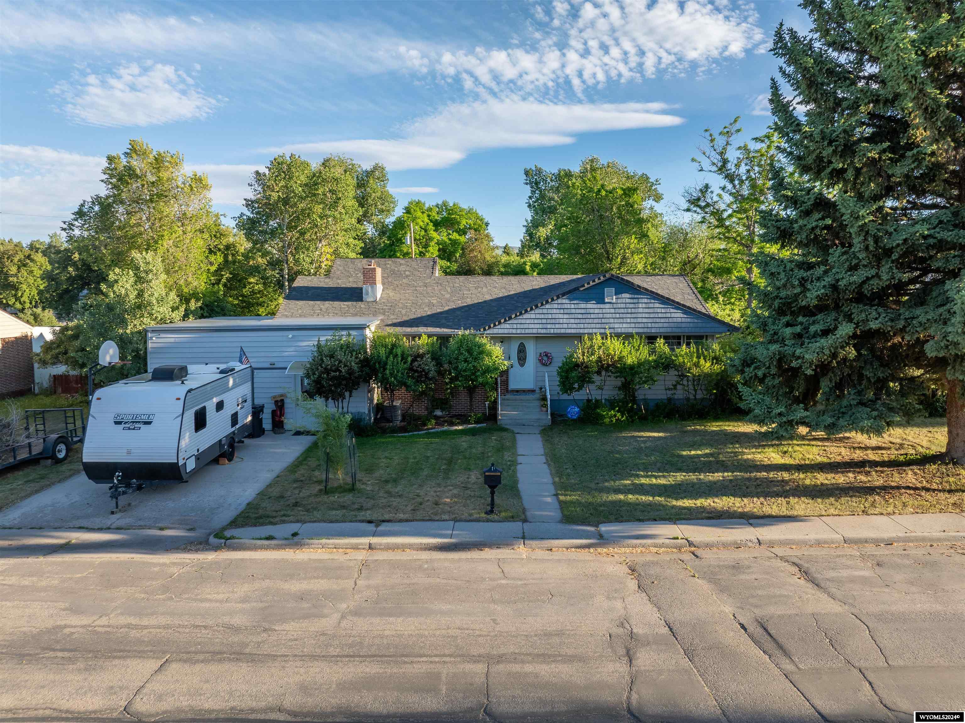 Cascade St, Lander, WY 82520