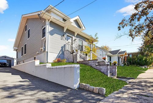 32 Wingra Ave, Rutherford, NJ, 07070-1046 | Card Image