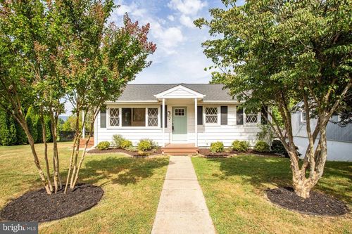 605 6th Ave, BRUNSWICK, MD, 21716-1514 | Card Image