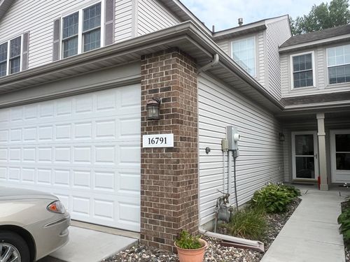 16791 39th Ave N, Plymouth, MN, 55446-3386 | Card Image