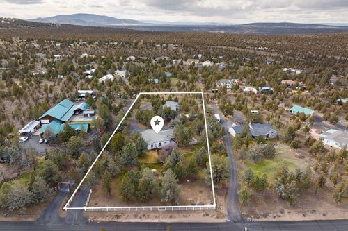4943 Se Jerry Dr, Prineville, OR, 97754-8854 | Card Image