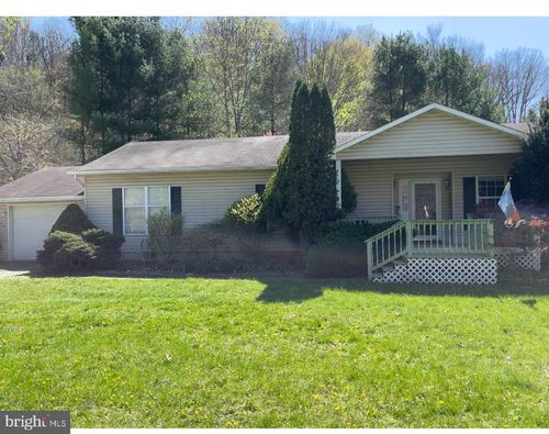 5527 Petersburg Pike, FRANKLIN, WV, 26807-5552 | Card Image