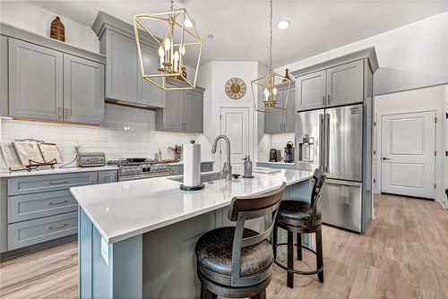 3054 W Berkeley Ave, Rogers, AR, 72758-3112 | Card Image