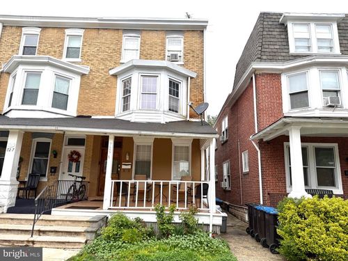 729 Haws Ave, NORRISTOWN, PA, 19401-3734 | Card Image