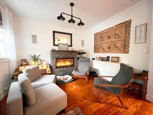 515 E Salsbury Drive, Vancouver, BC, B5L3Z6 | Card Image