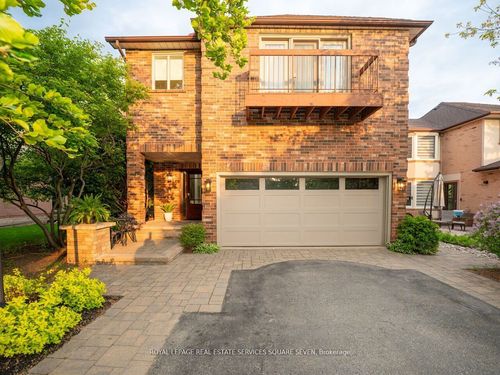 234 Sewell Dr, Oakville, ON, L6H1E4 | Card Image