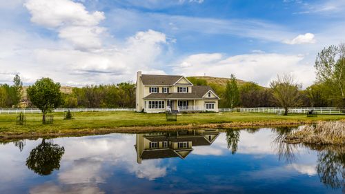 42 Wild Hollow Rd, Sheridan, WY, 82801-9611 | Card Image