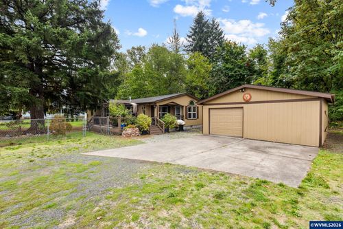 1606 11th Ave, Sweet Home, OR, 97386-1012 | Card Image