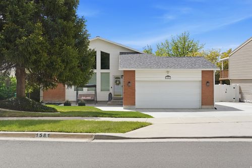 1581 W 6720 S, West Jordan, UT, 84084-2437 | Card Image