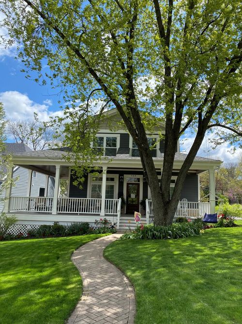 488 S Columbia St, Naperville, IL, 60540-5418 | Card Image