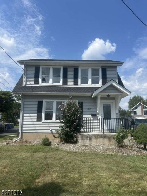 10 Frelinghuysen Ave, Raritan, NJ, 08869-1935 | Card Image