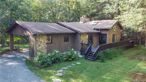 15 Deer Meadow Rd, White Lake, NY, 12786-7019 | Card Image