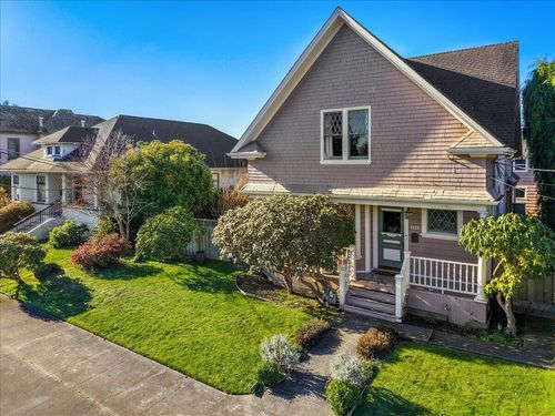 1124 L St, Eureka, CA, 95501-2435 | Card Image