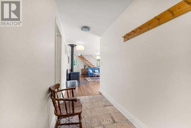28084 Highway 41, House other with 5 bedrooms, 2 bathrooms and 5 parking in Renfrew ON | Image 9